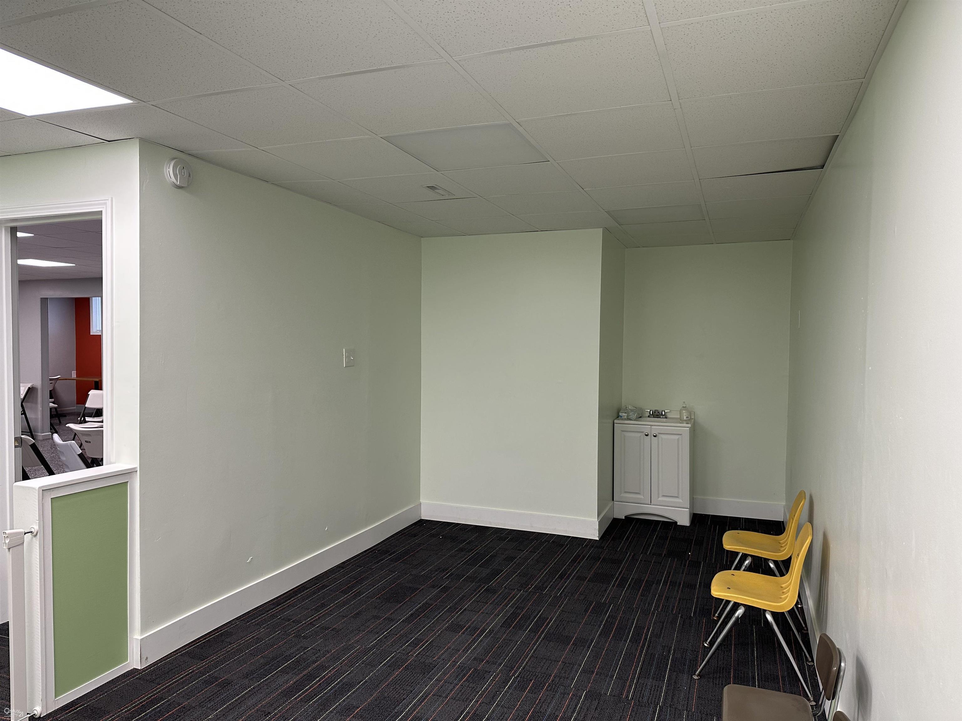 30728 John R Road Madison Heights City MI 48071