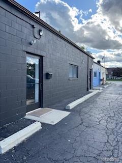 31100 Hoover Road Warren City MI 48093
