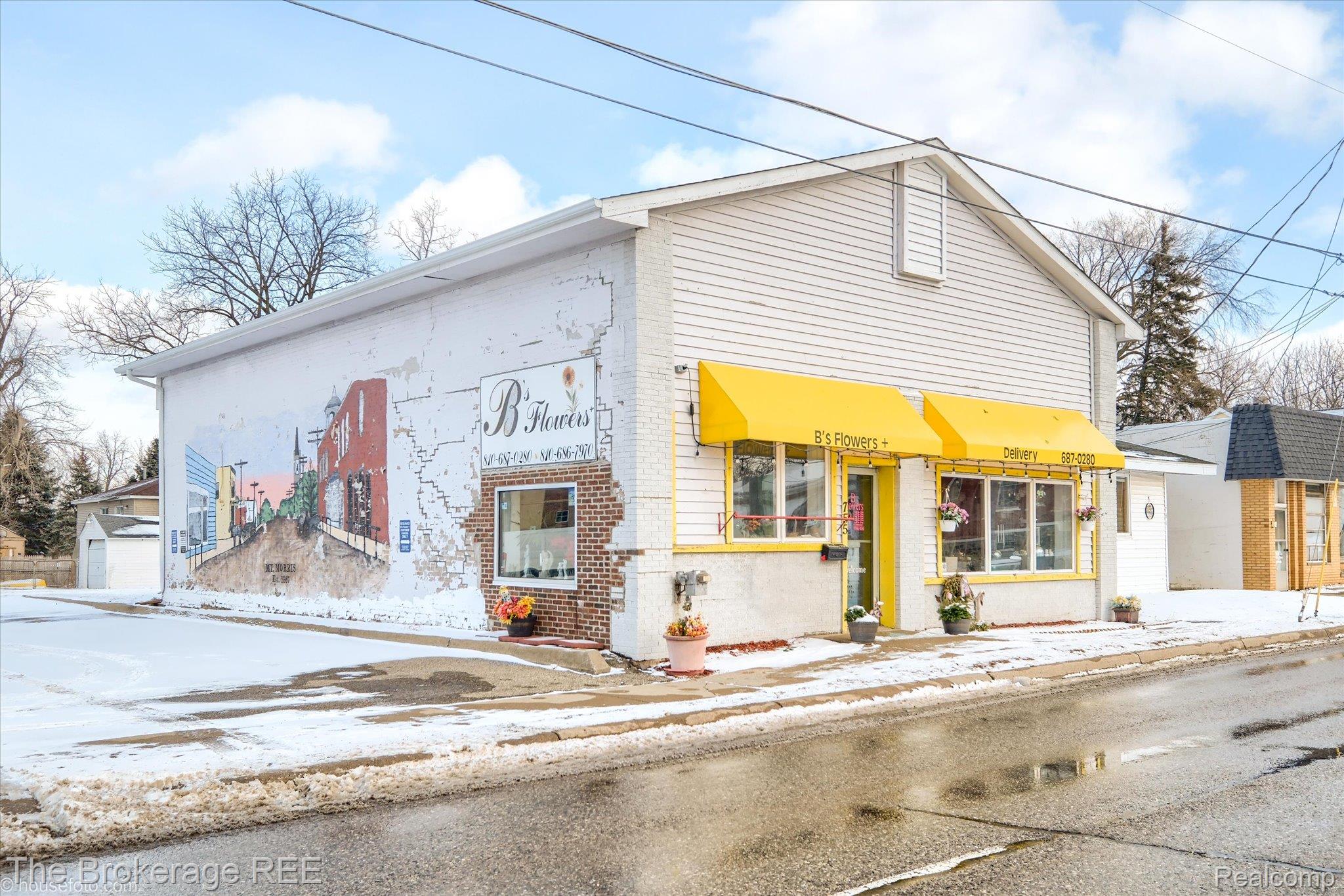 755 E Mount Morris Street Mt. Morris City MI 48458