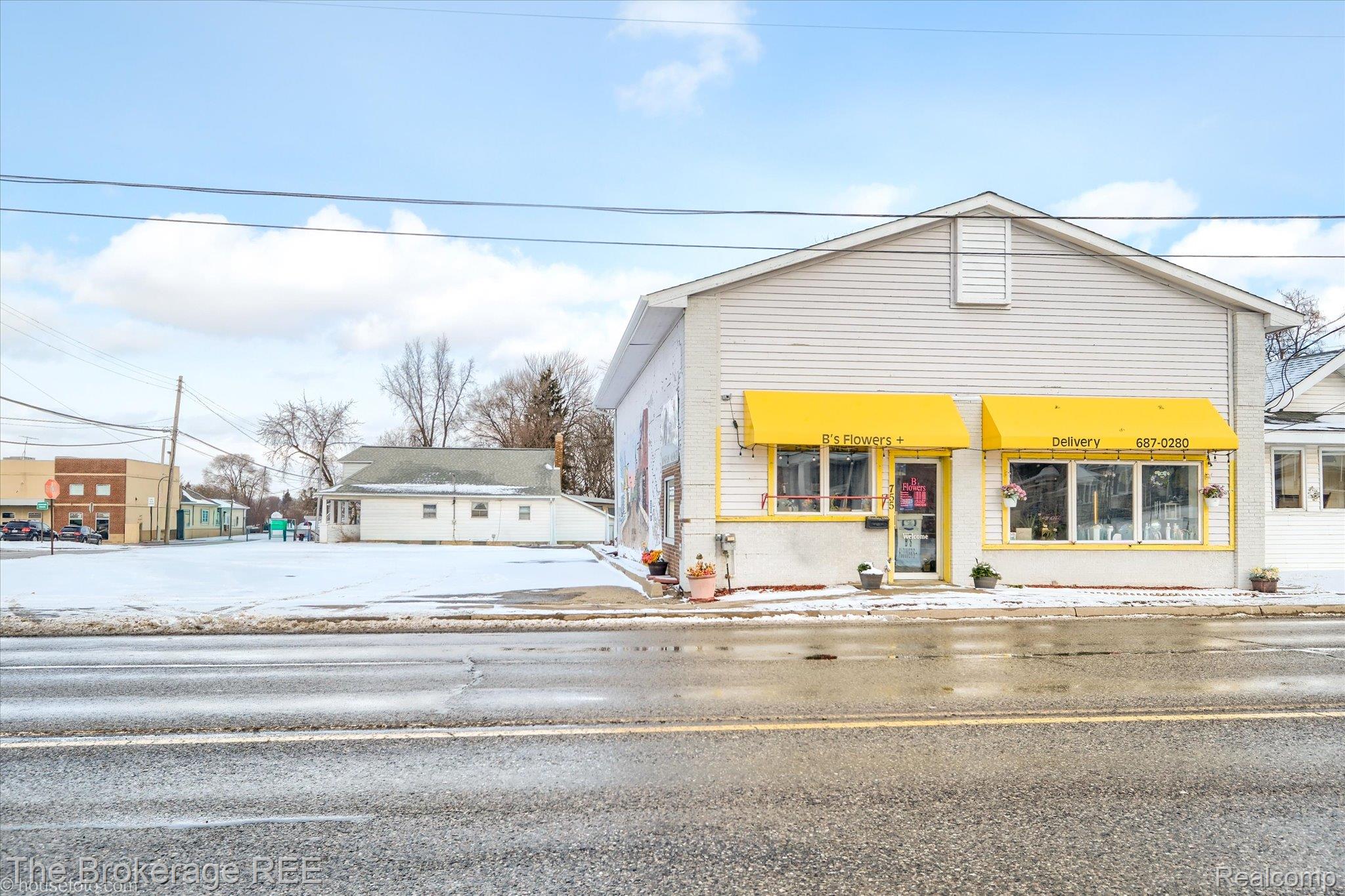755 E Mount Morris Street Mt. Morris City MI 48458