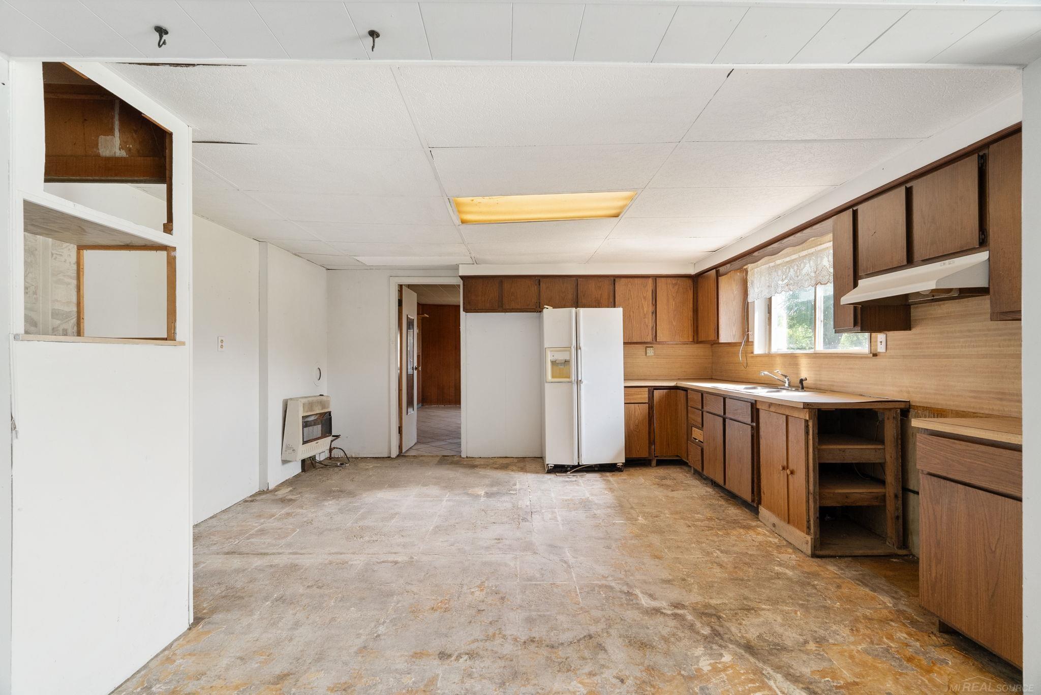 7023 Lakeshore Road Worth Township MI 48450