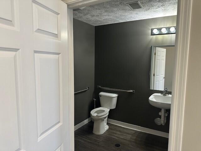 60 E Lakewood Boulevard Holland Charter Township MI 49424