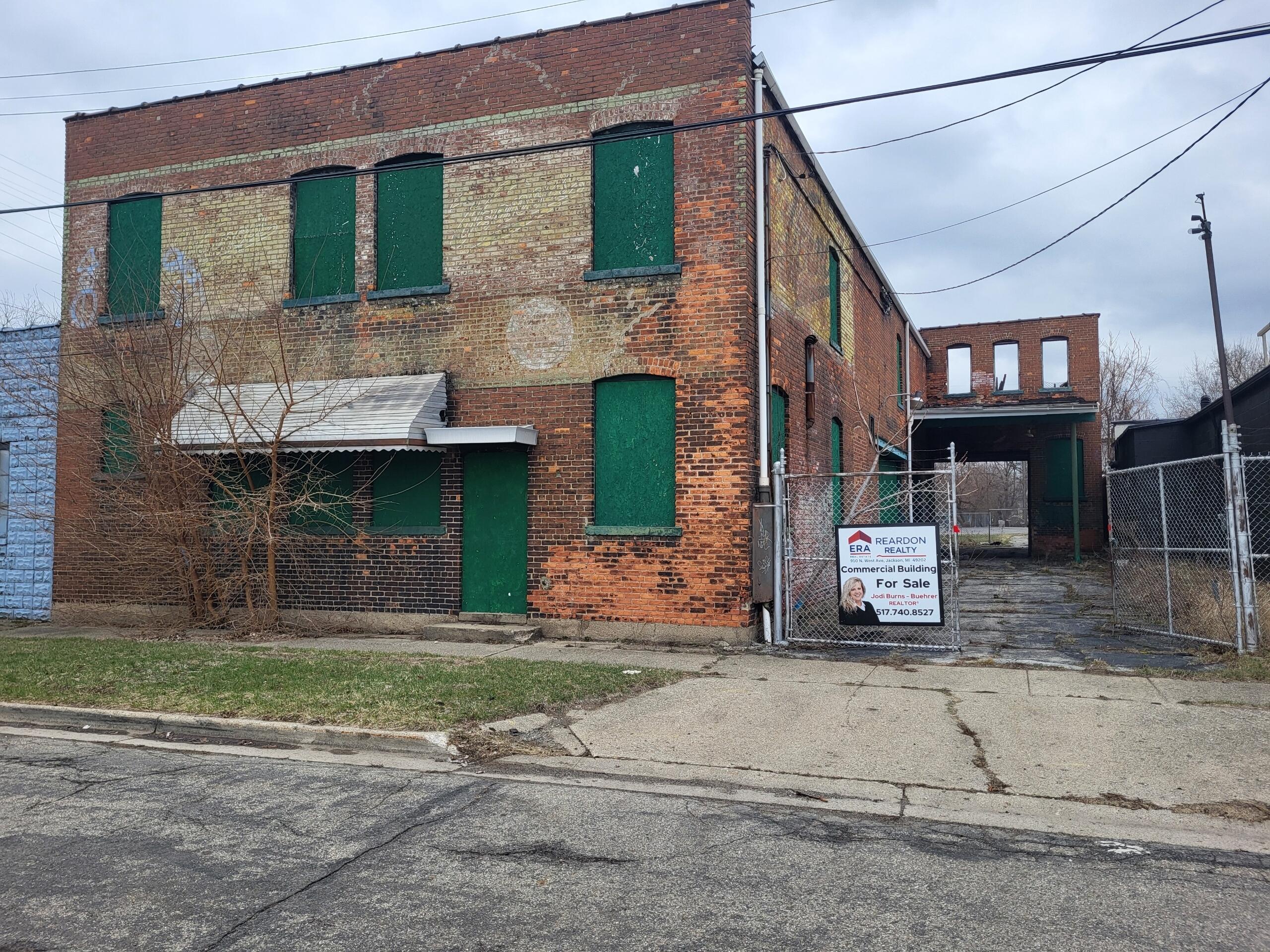 312 N Martin Luther King Junior Drive Jackson City MI 49201