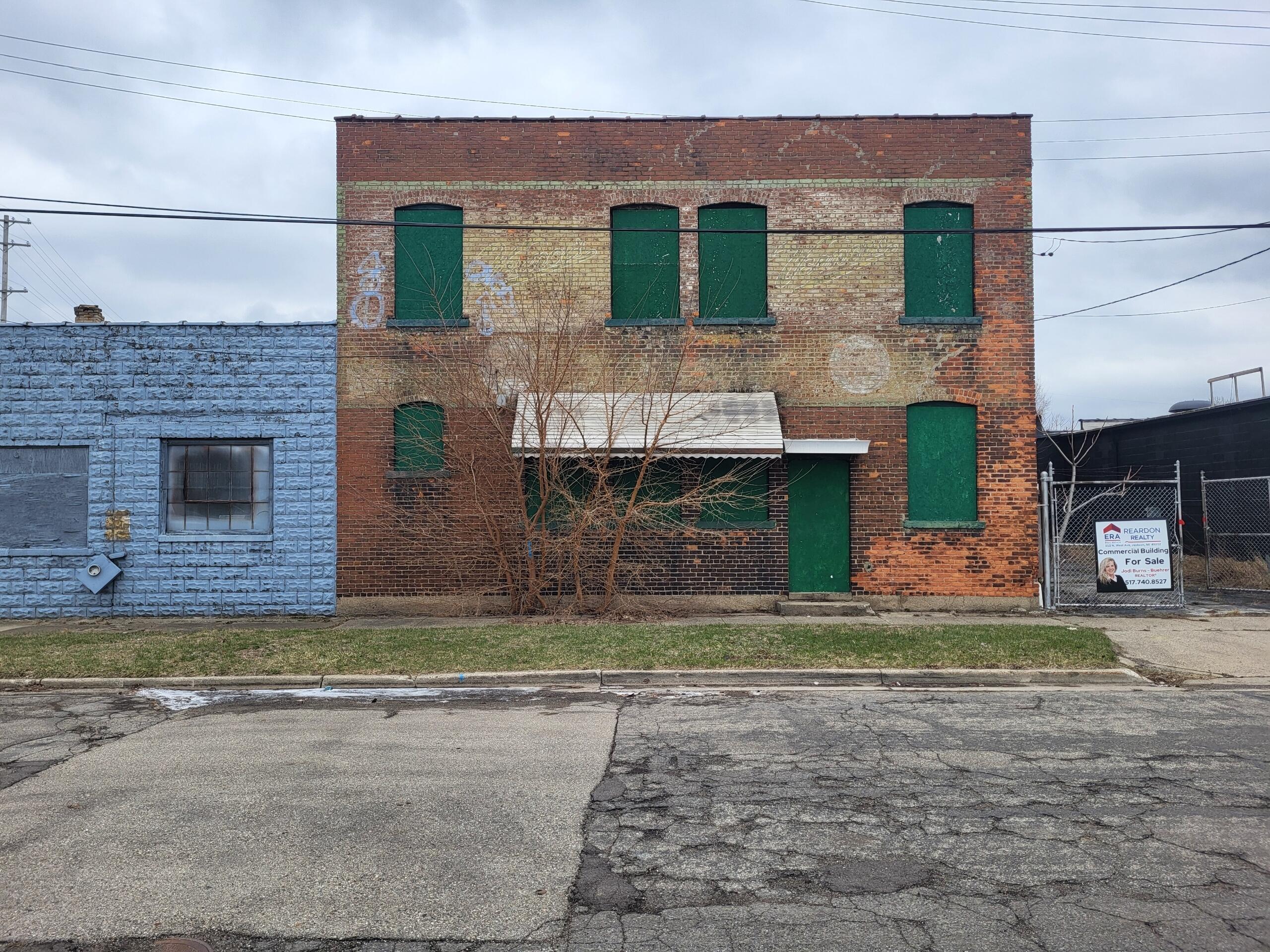 312 N Martin Luther King Junior Drive Jackson City MI 49201