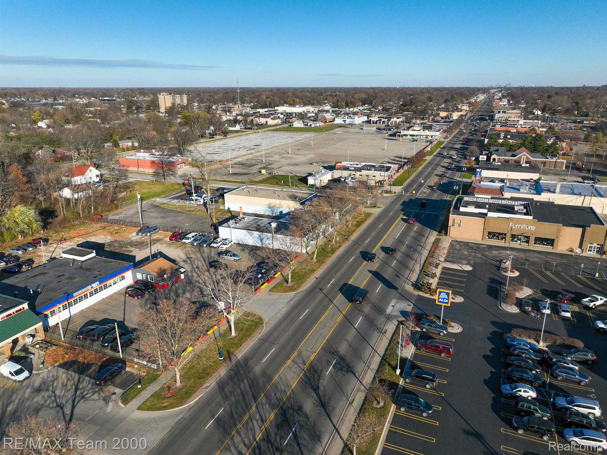29944 Ford Road Garden City City MI 48135