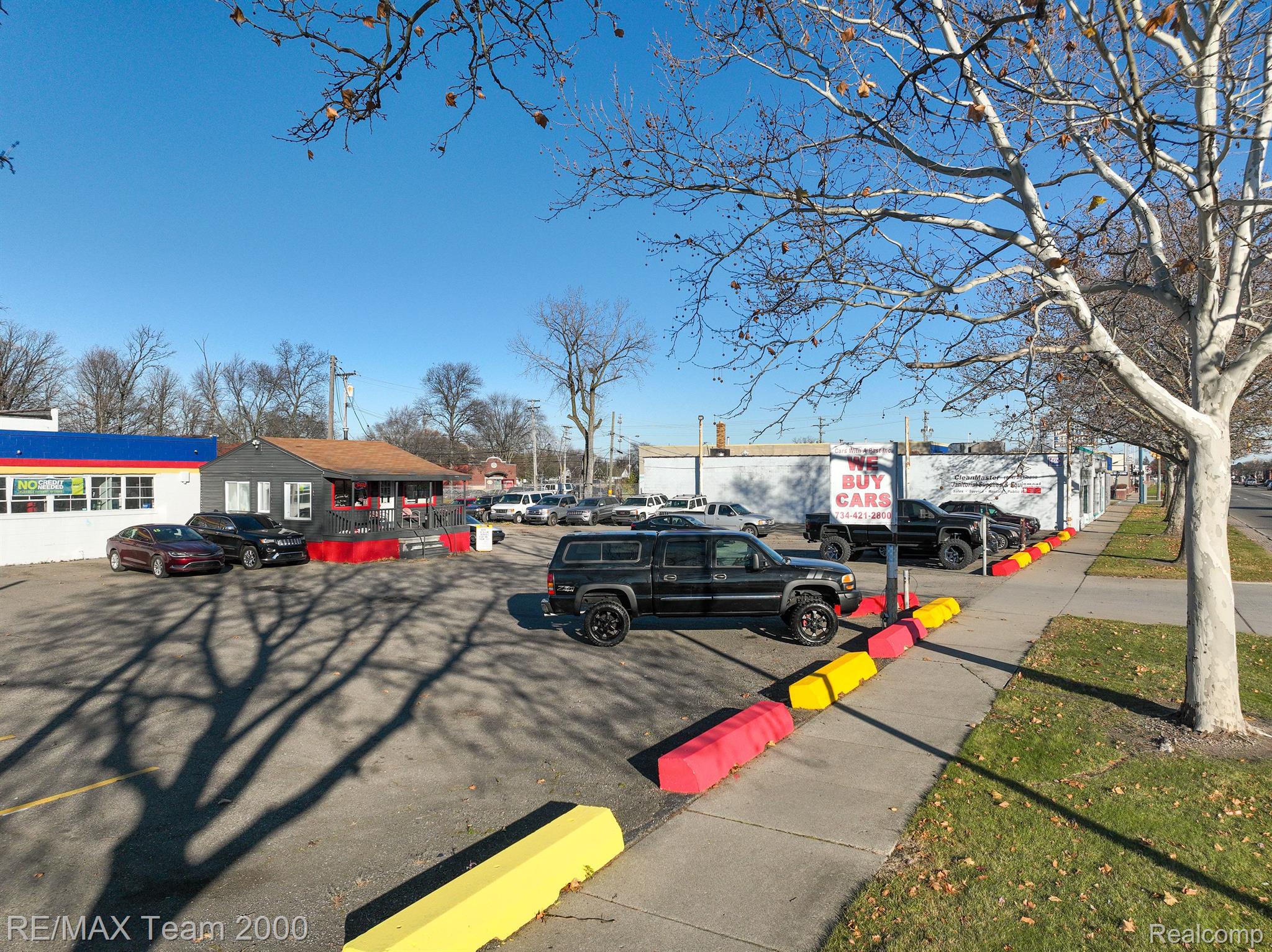 29944 Ford Road Garden City City MI 48135