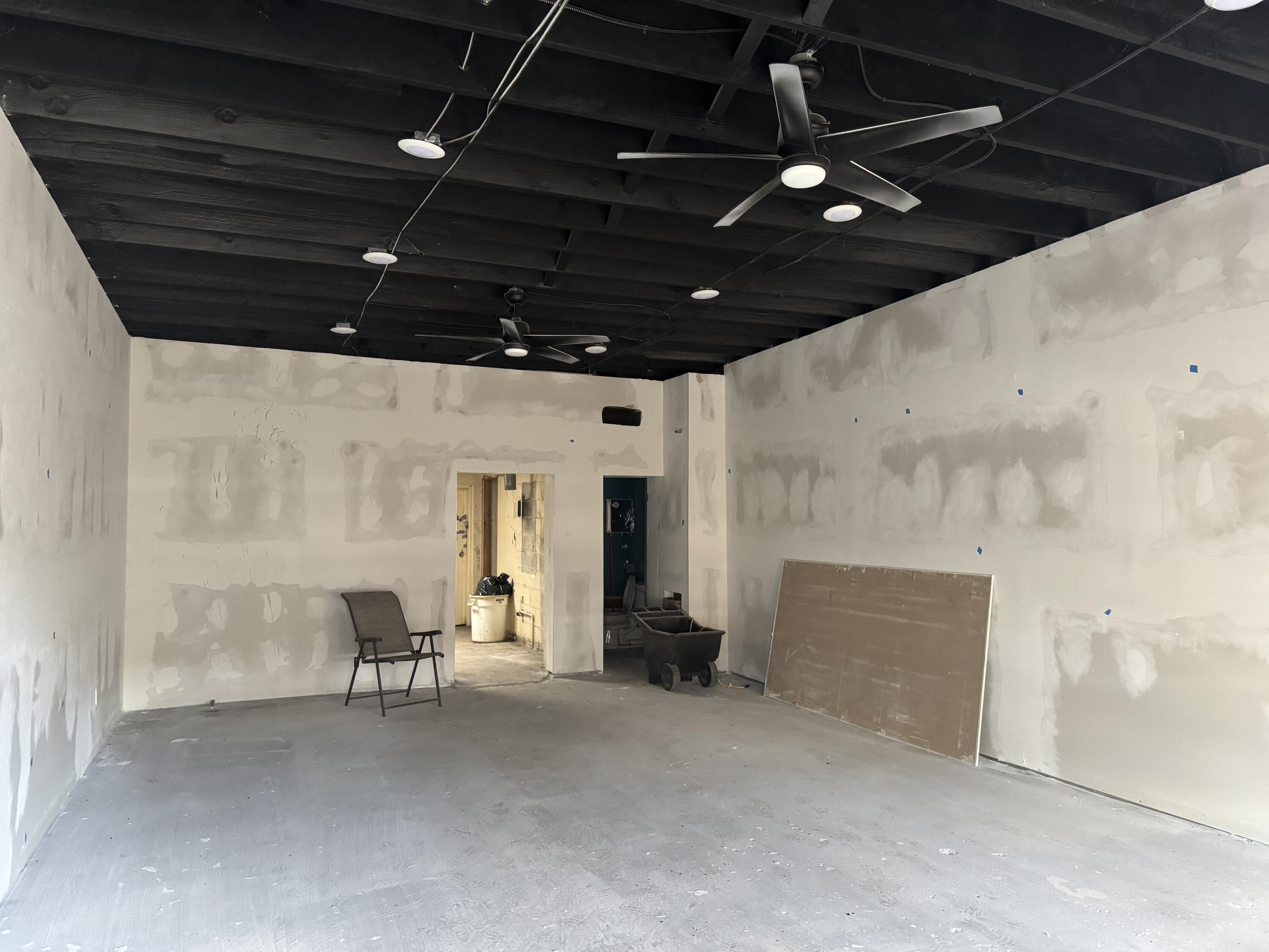 17164 E Warren Avenue Detroit City MI 48224