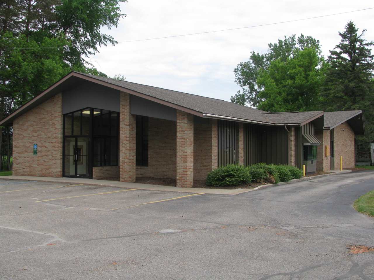 205 N Bullock Street Burleigh Township MI 48770