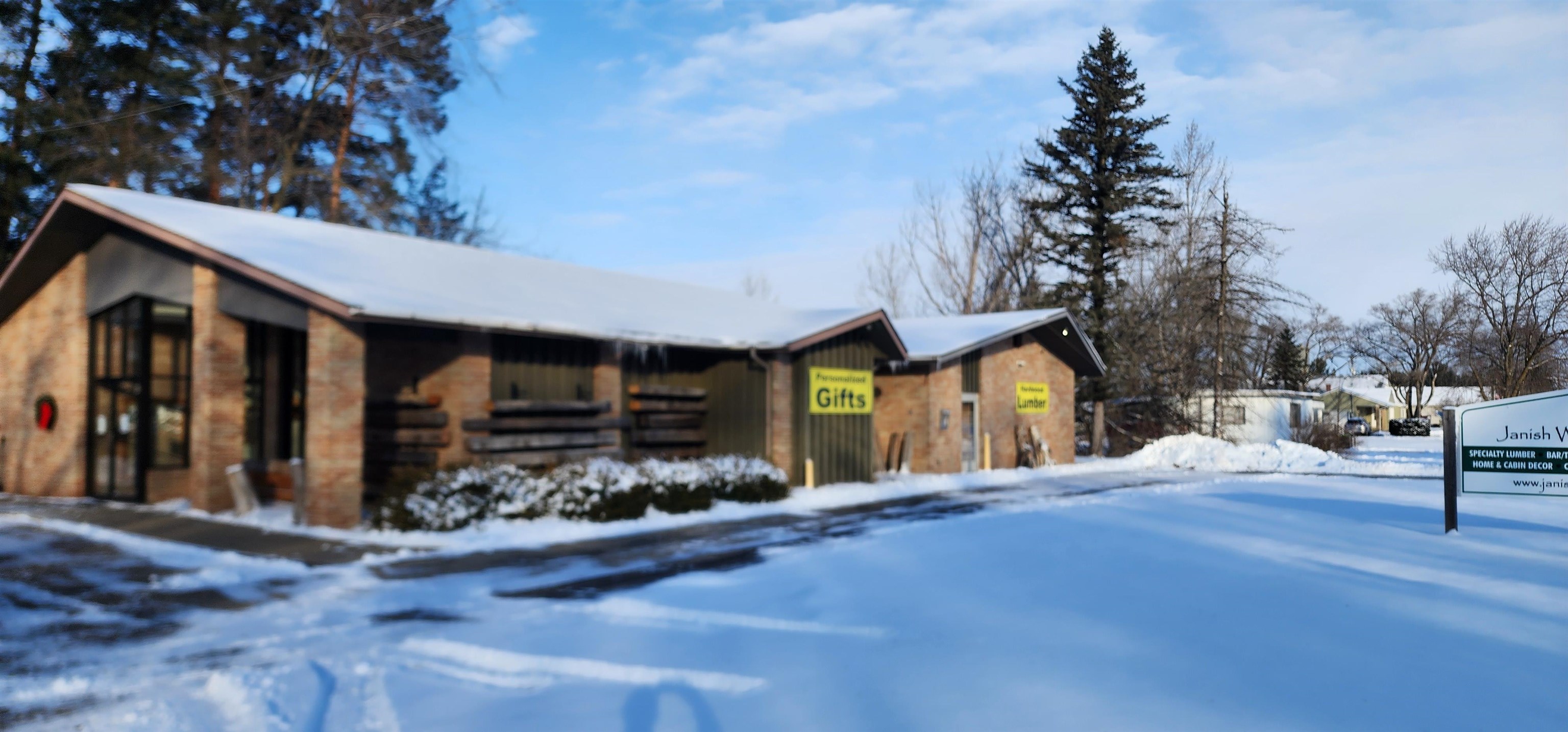 205 N Bullock Street Burleigh Township MI 48770