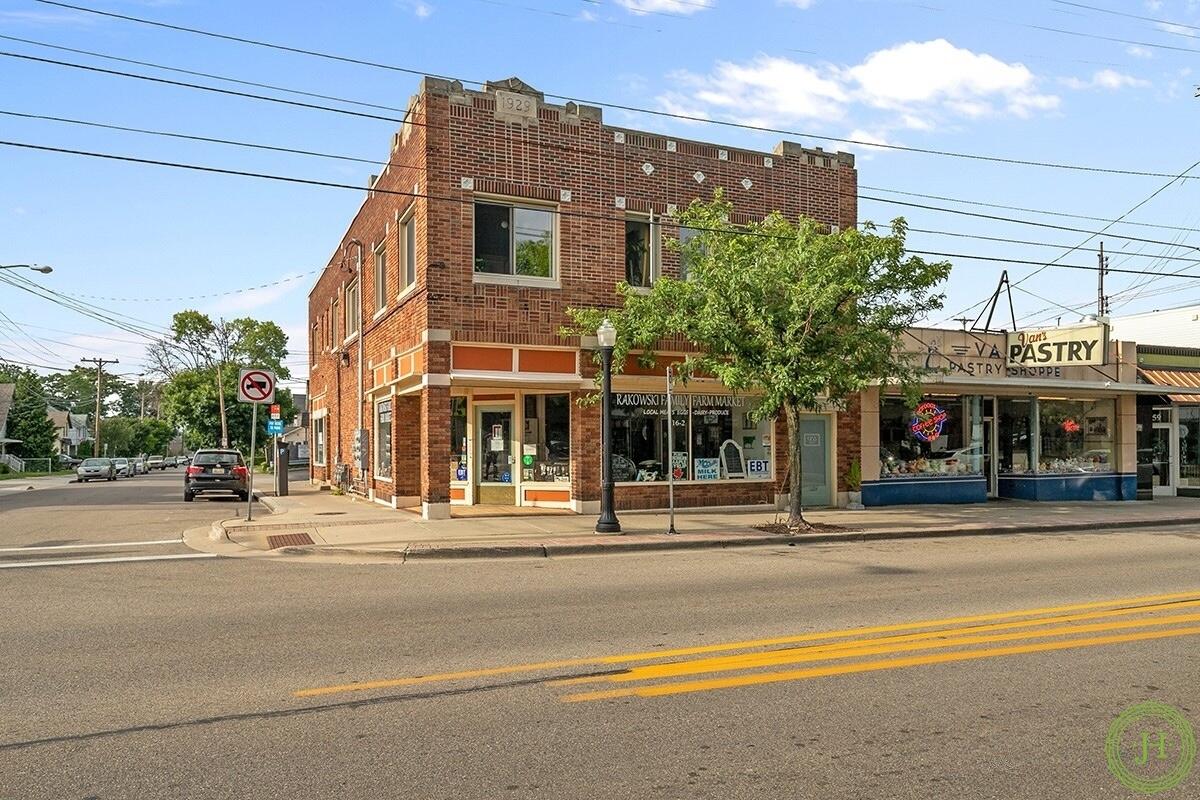 953 Fulton Street E Grand Rapids City MI 49503