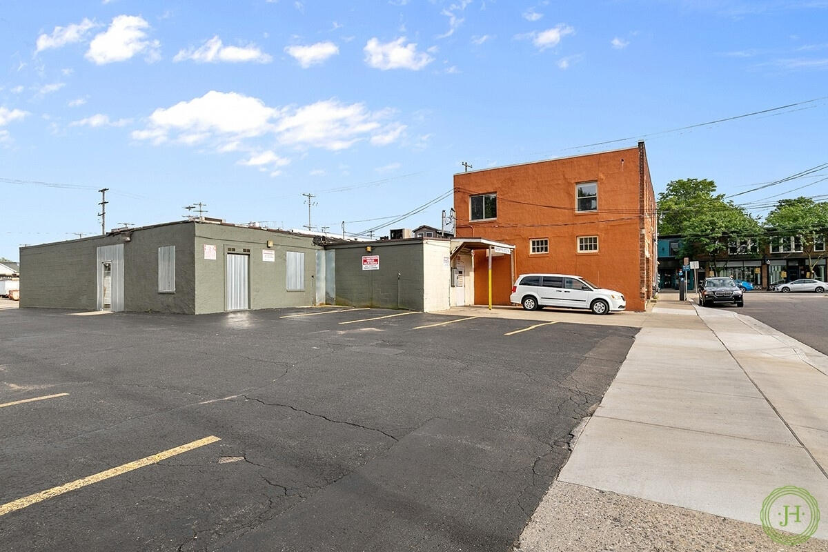 953 Fulton Street E Grand Rapids City MI 49503