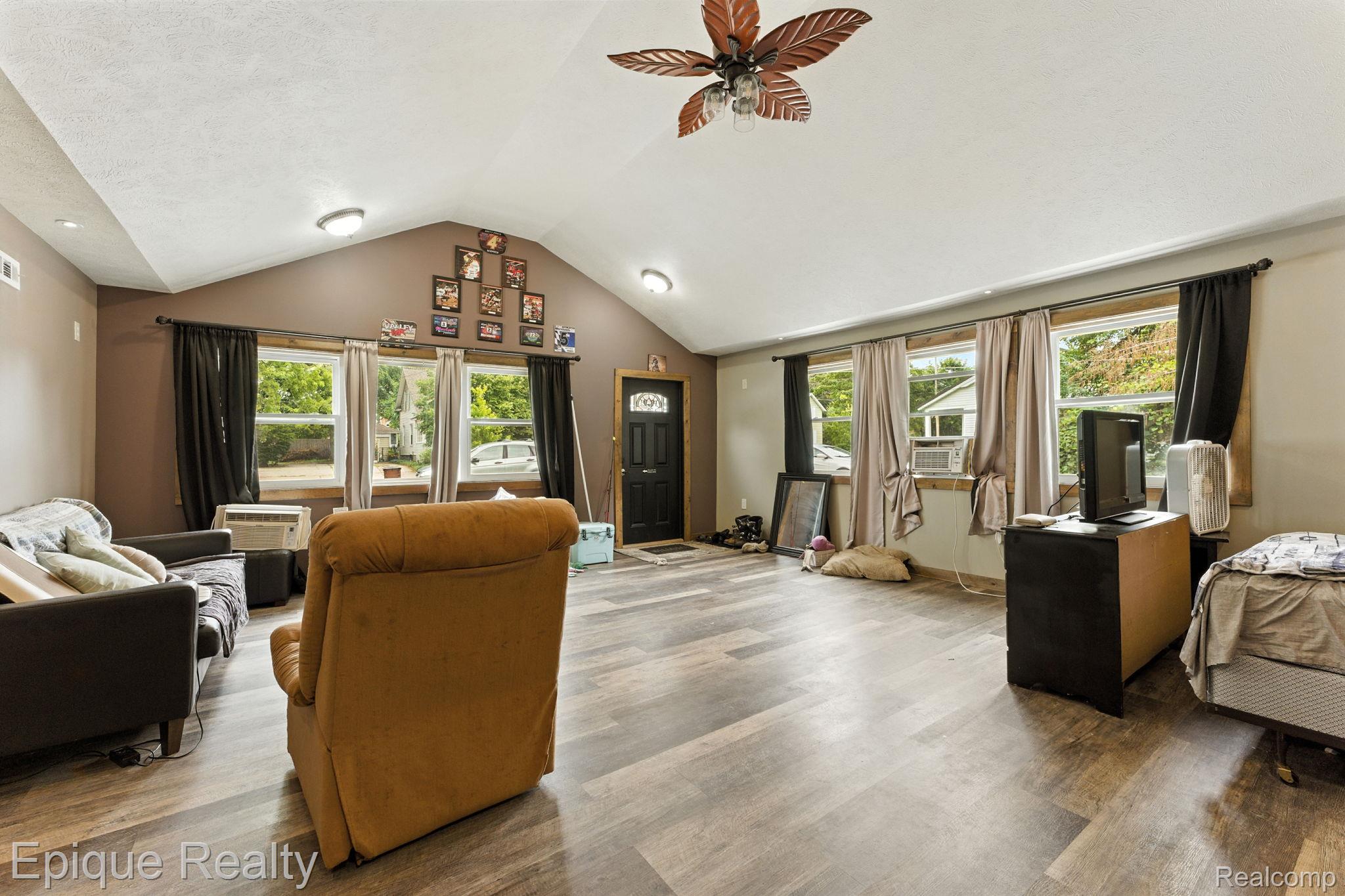502 W State Street Hastings City MI 49058