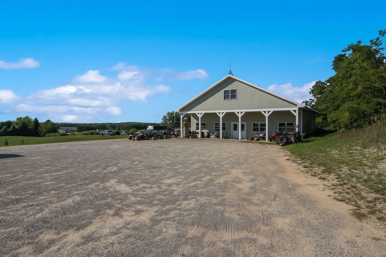 6375 E Traverse Highway Solon Township MI 49684