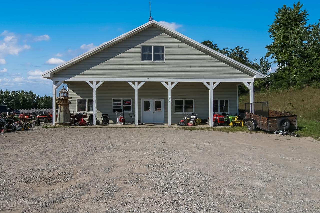 6375 E Traverse Highway Solon Township MI 49684