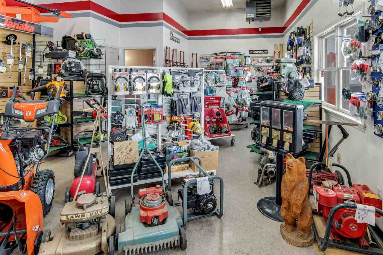 6375 E Traverse Highway Solon Township MI 49684