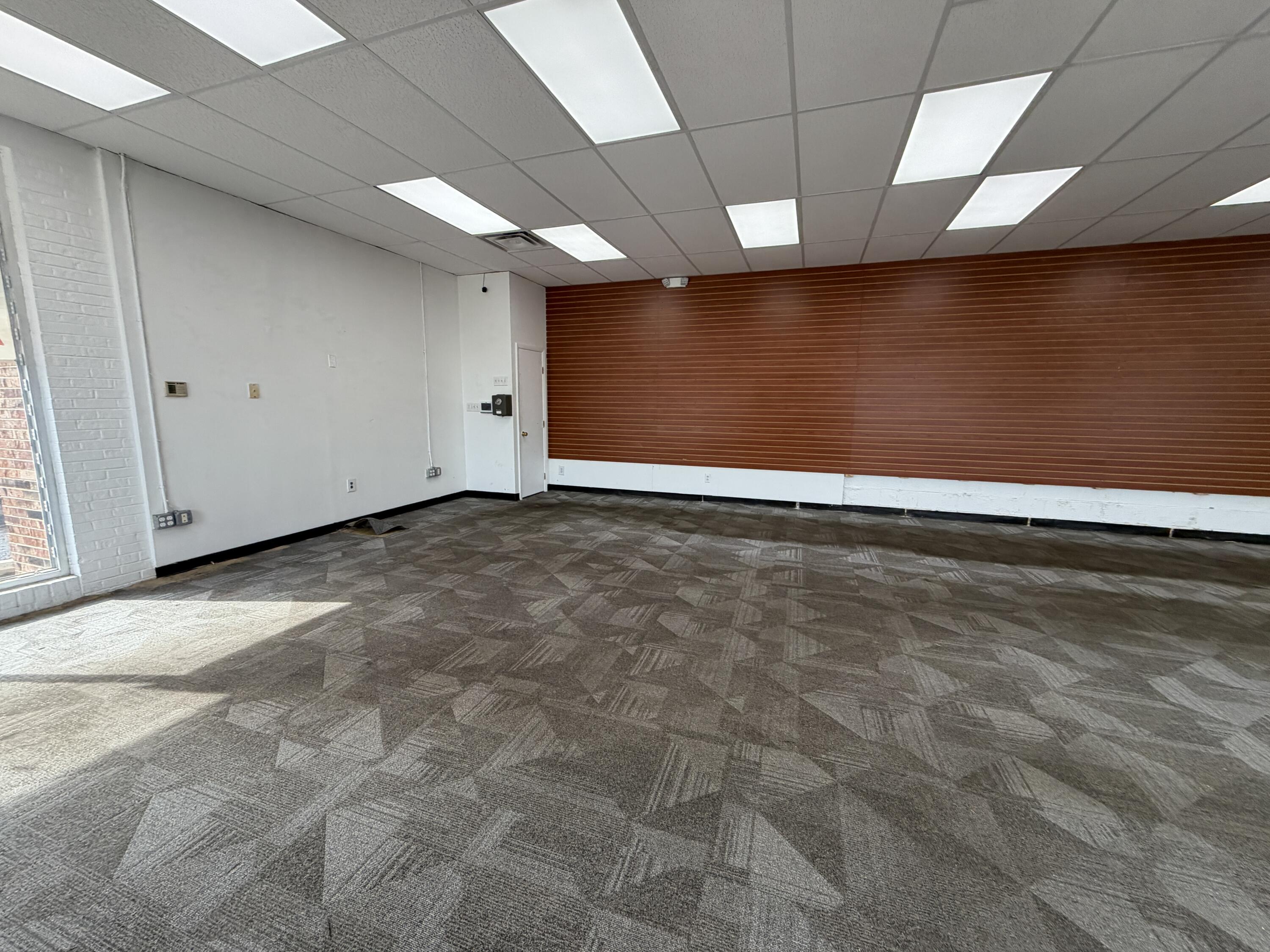 31799 Middlebelt Road Farmington Hills City MI 48334