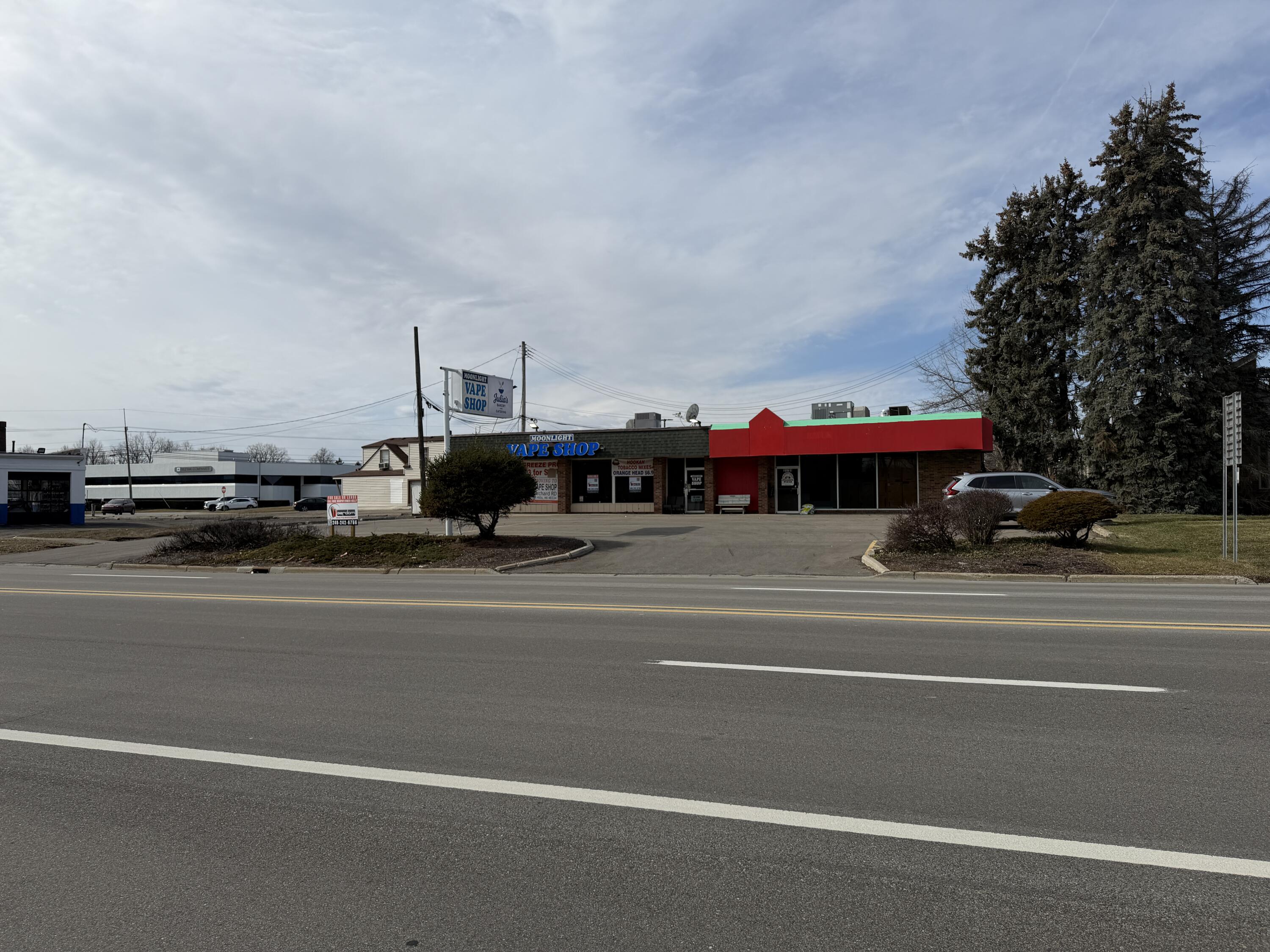 31799 Middlebelt Road Farmington Hills City MI 48334