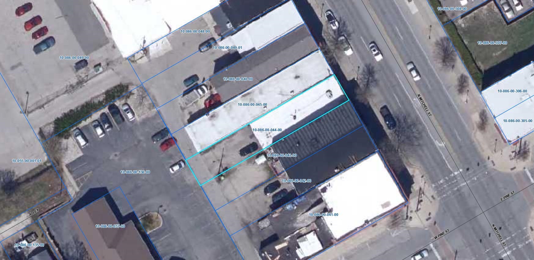 309 N Mitchell Cadillac City MI 49601