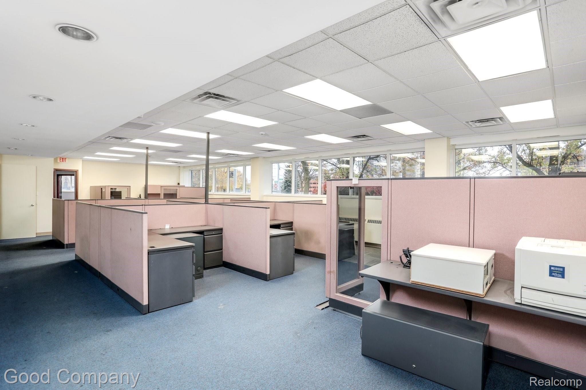 965 E Jefferson Avenue Detroit City MI 48207