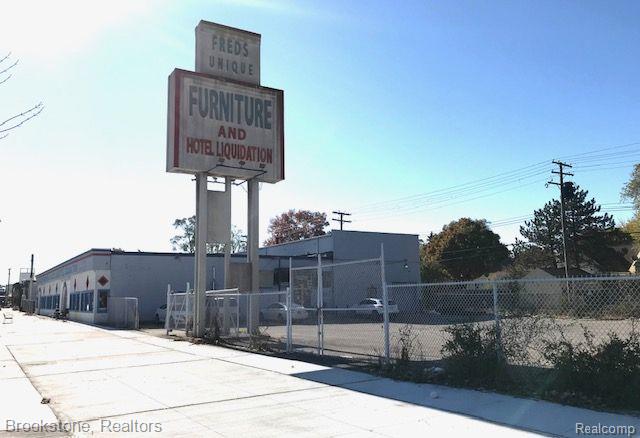 20201 Livernois Avenue Detroit City MI 48221