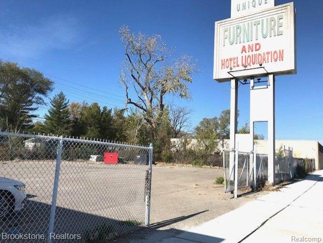 20201 Livernois Avenue Detroit City MI 48221