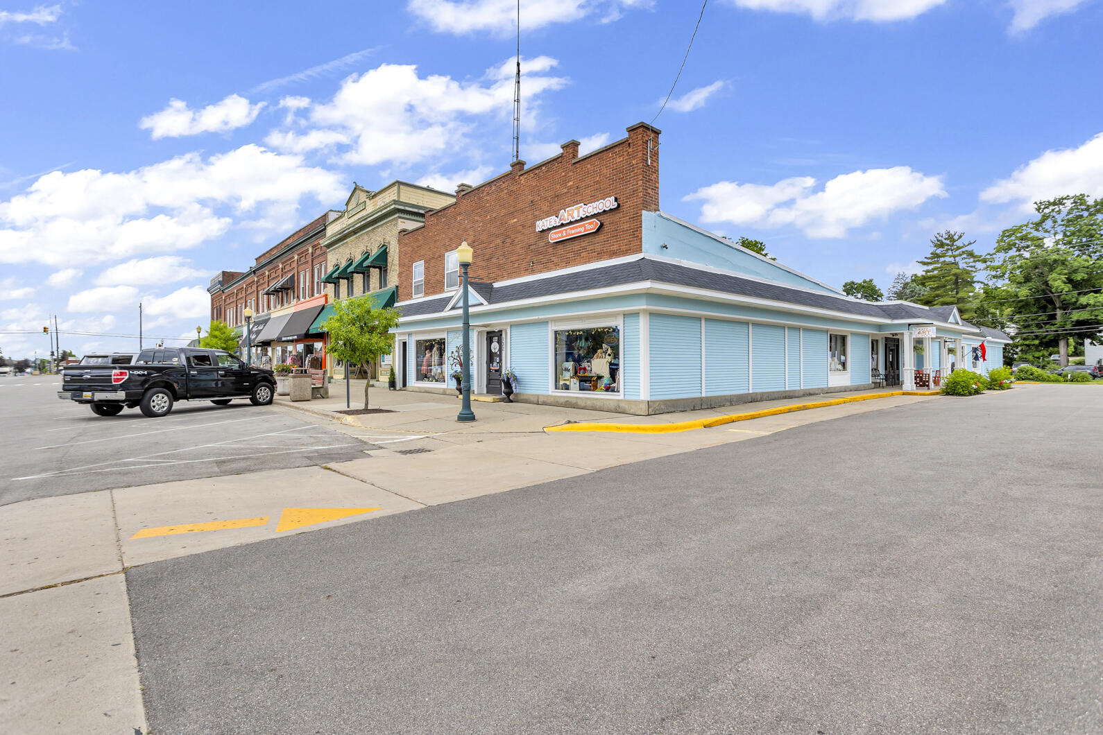 132 N Main Street Brooklyn Village MI 49230