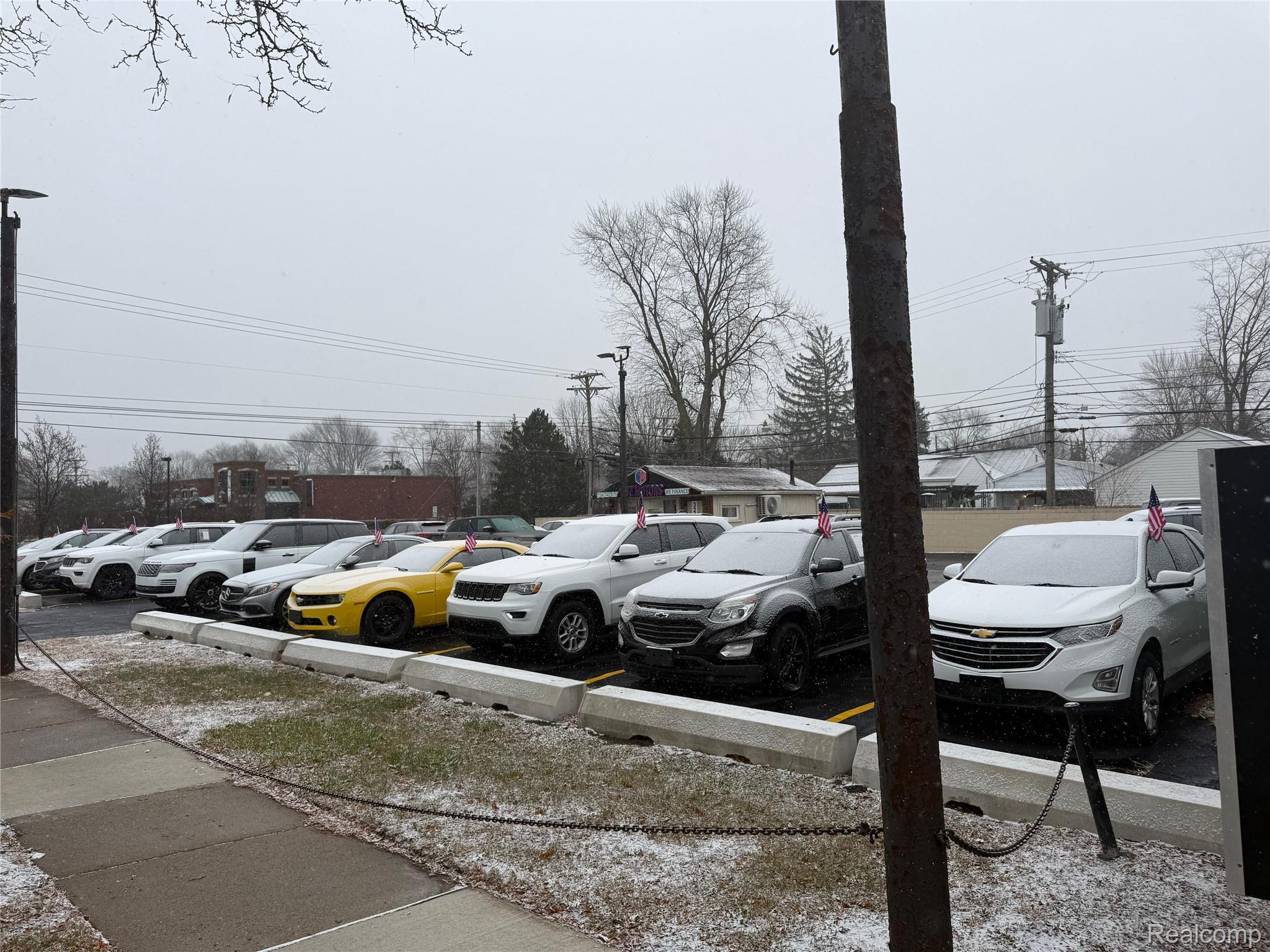 32405 Ford Road Garden City City MI 48135