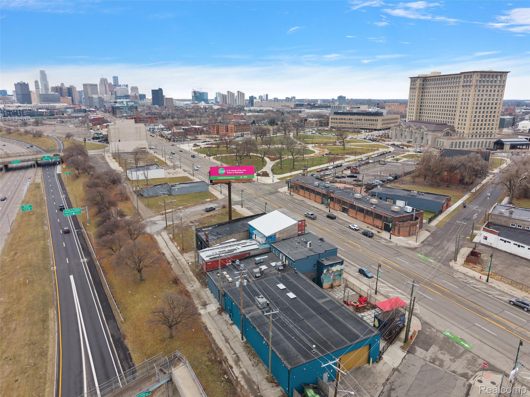2426 Michigan Avenue Detroit City MI 48216