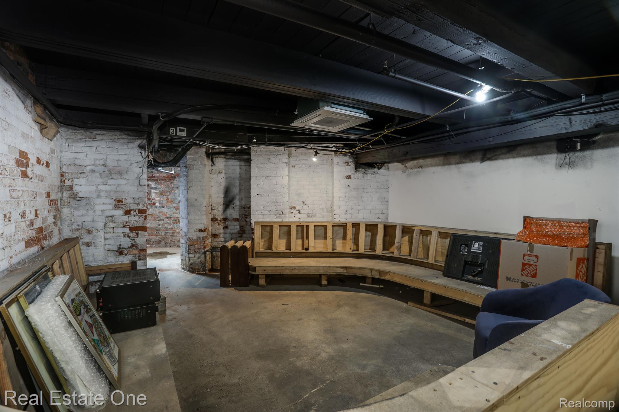 1528 Gratiot Avenue Detroit City MI 48207