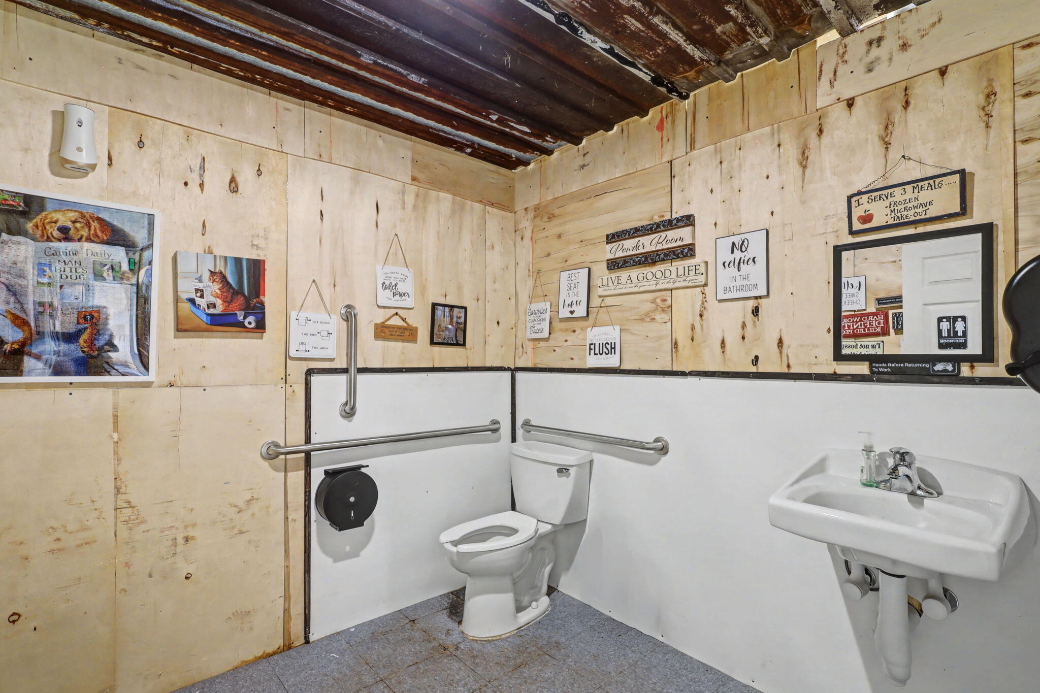 3883 W Carleton Road Hillsdale City MI 49242
