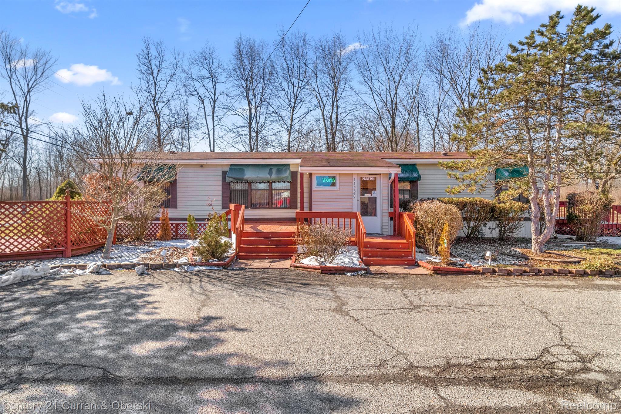 11920 Telegraph Road Ash Township MI 48117