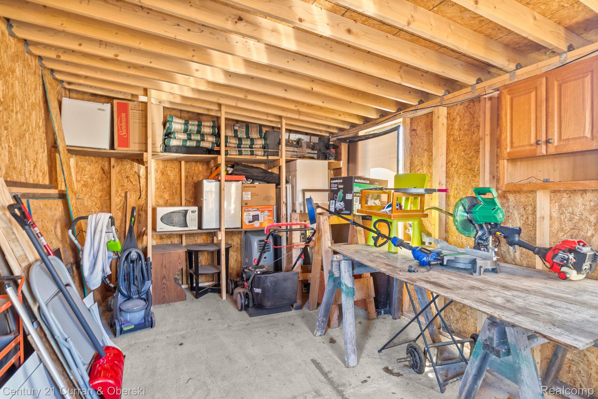 11920 Telegraph Road Ash Township MI 48117