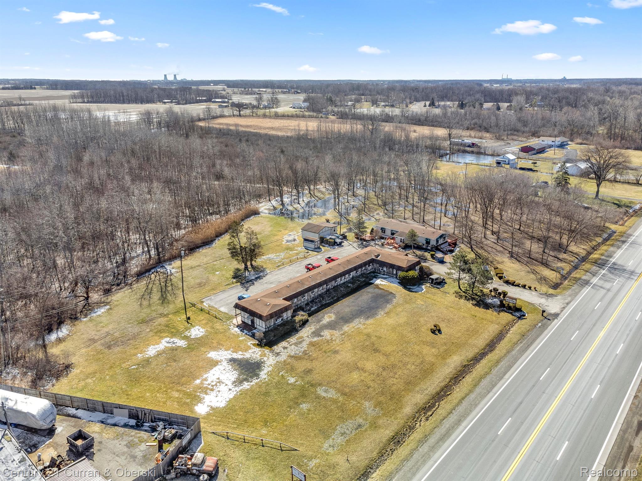 11920 Telegraph Road Ash Township MI 48117