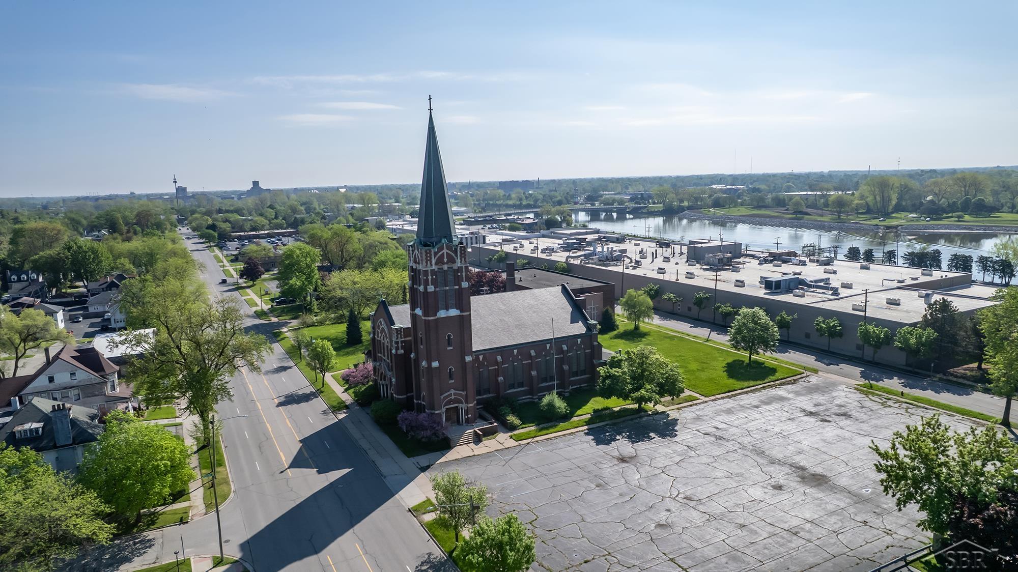 612 N Michigan Avenue Saginaw City MI 48602