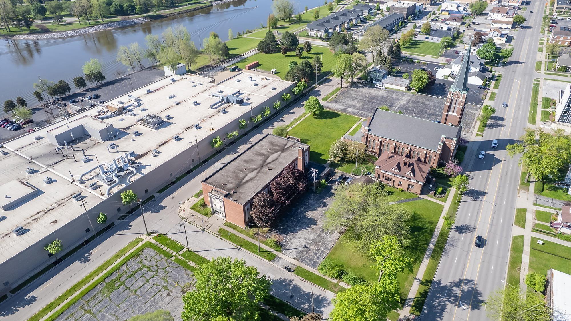 612 N Michigan Avenue Saginaw City MI 48602