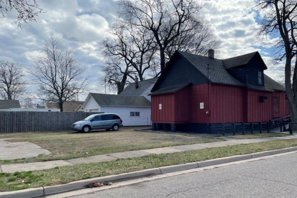 1258 E Apple Avenue Muskegon City MI 49442