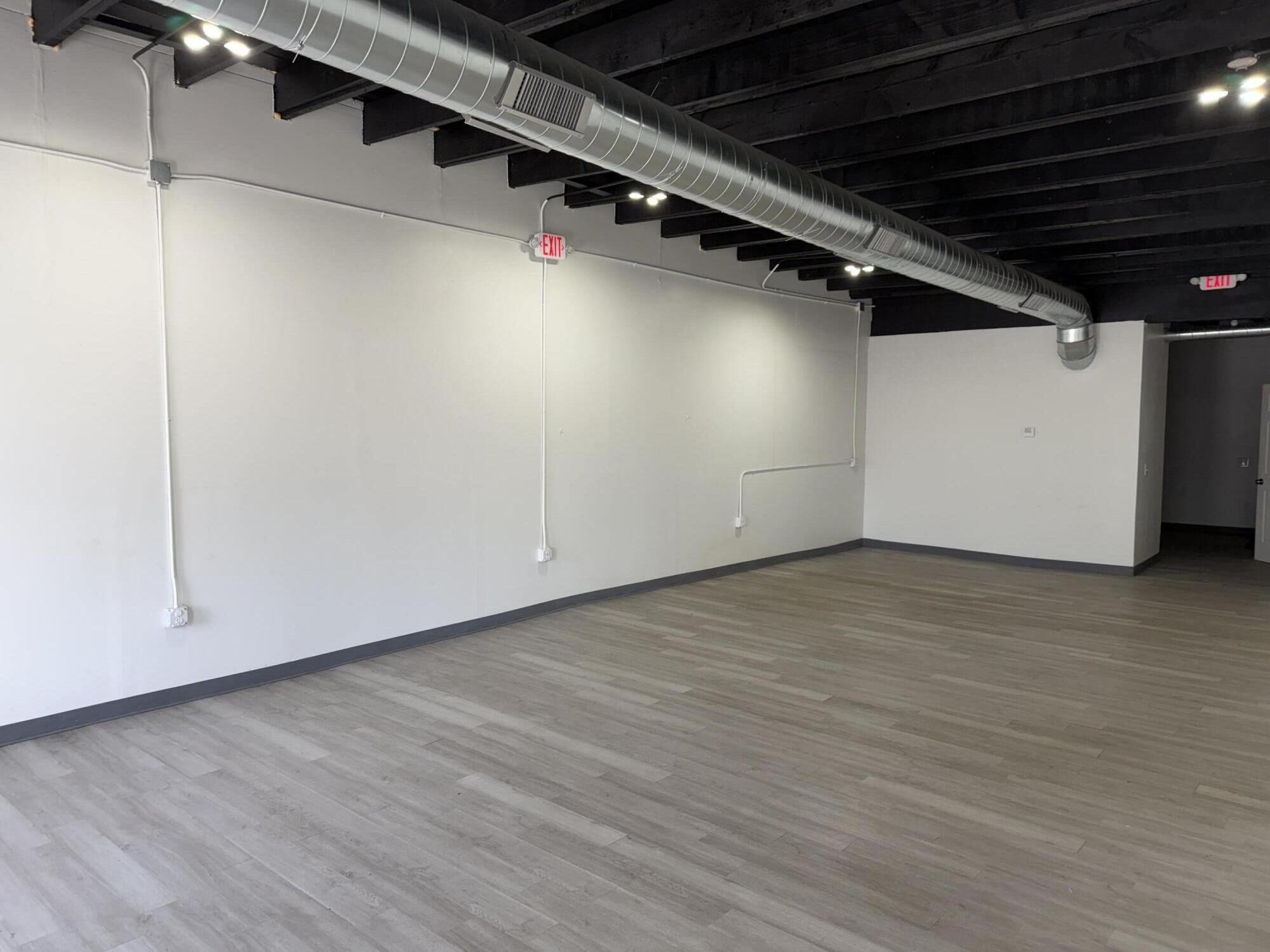 986 Pine Street Muskegon City MI 49442