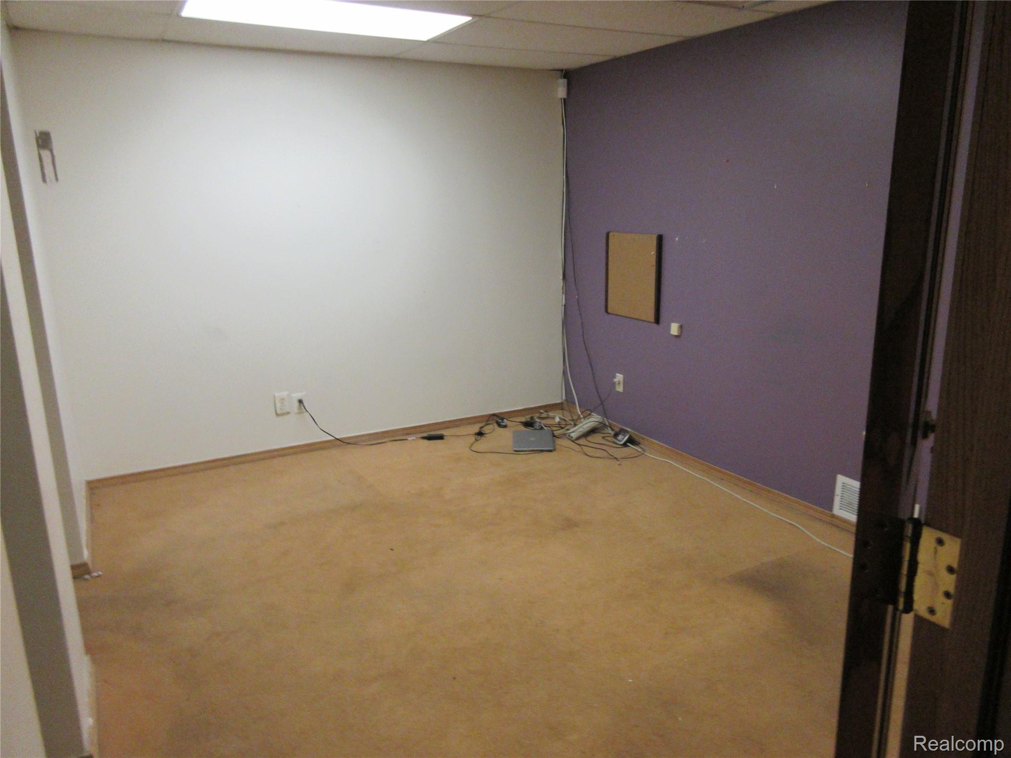 24611 Gratiot Avenue Eastpointe City MI 48021