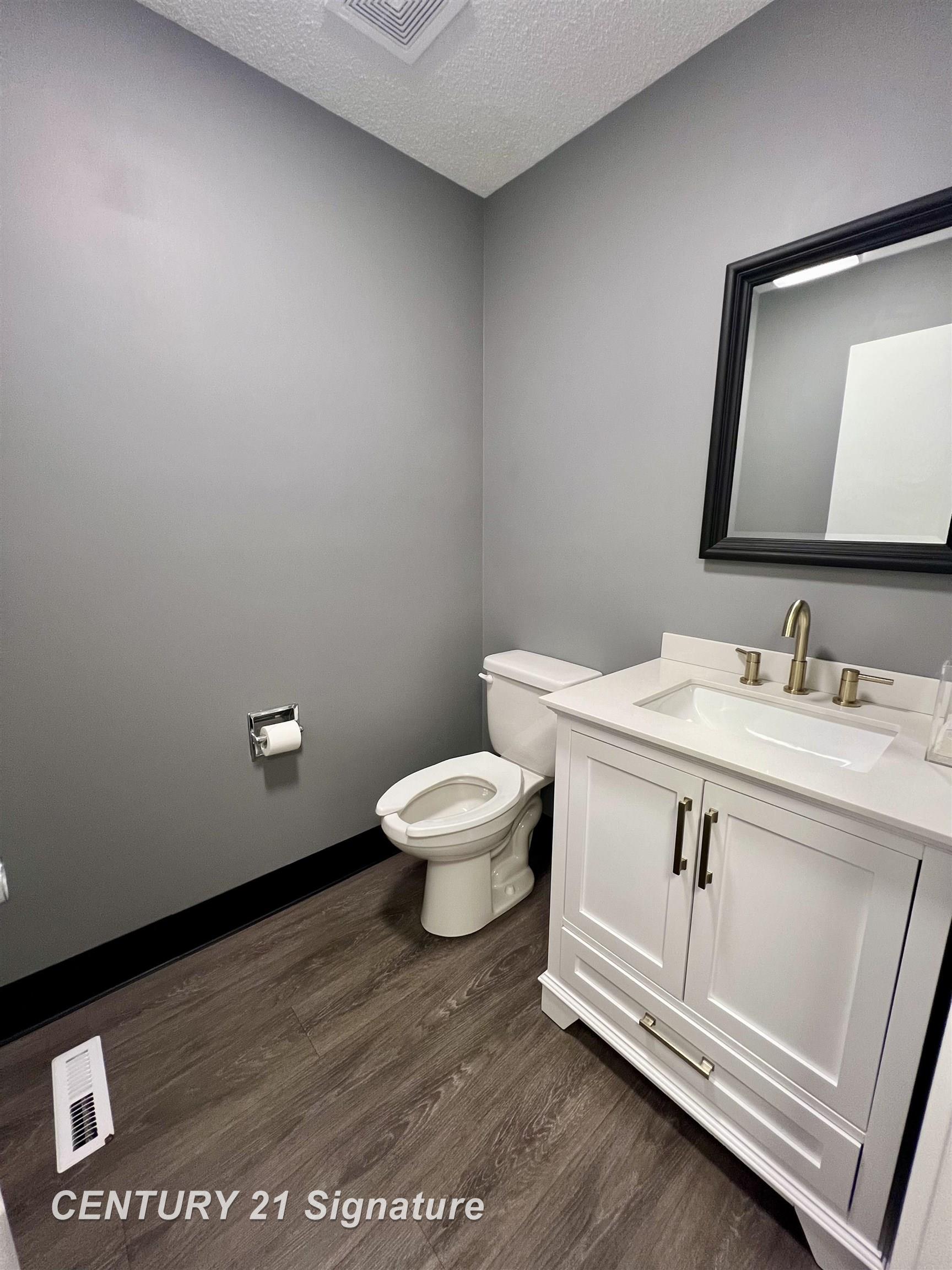 5605 N Colony Drive Saginaw Charter Township MI 48638