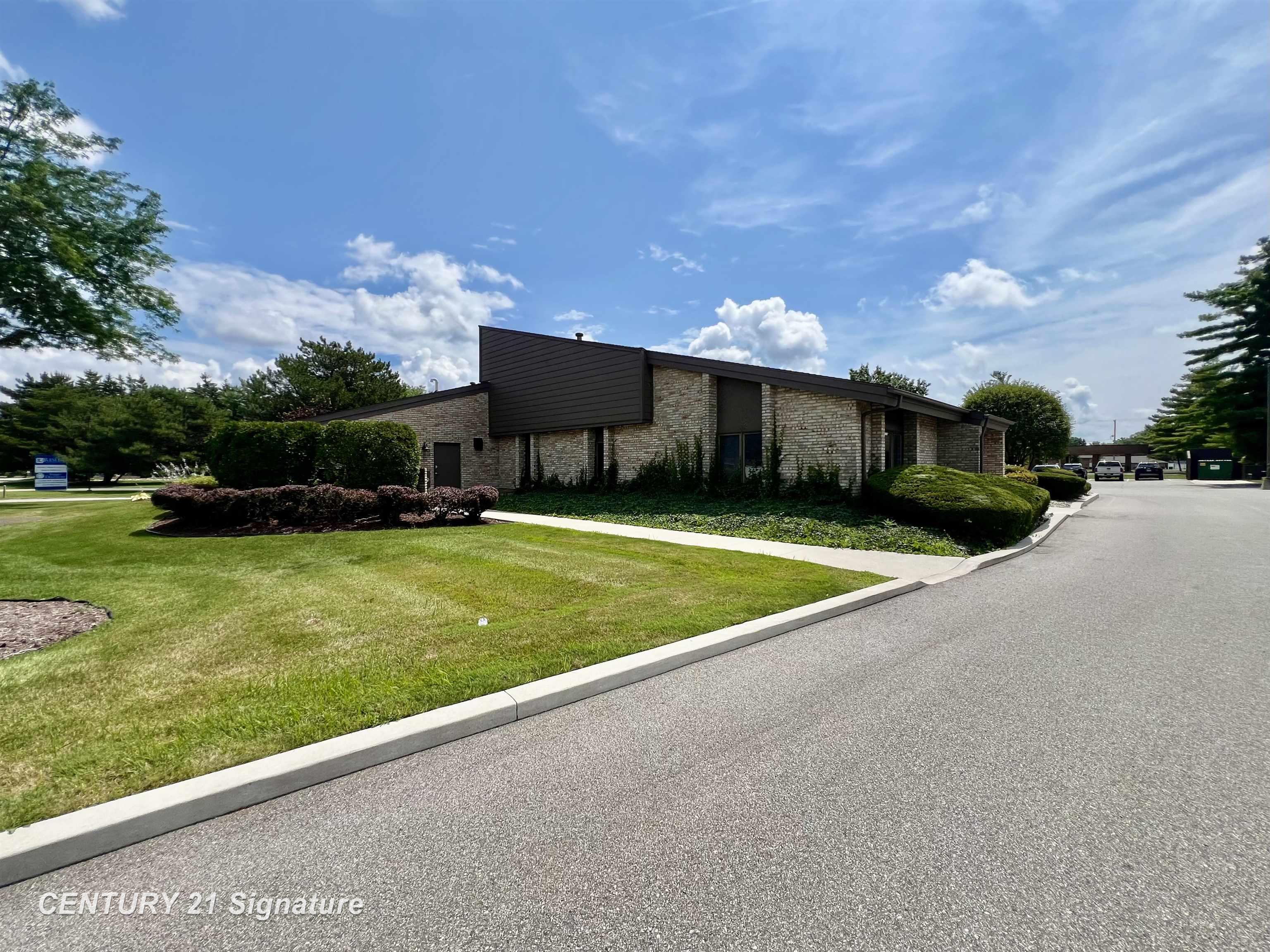 5605 N Colony Drive Saginaw Charter Township MI 48638