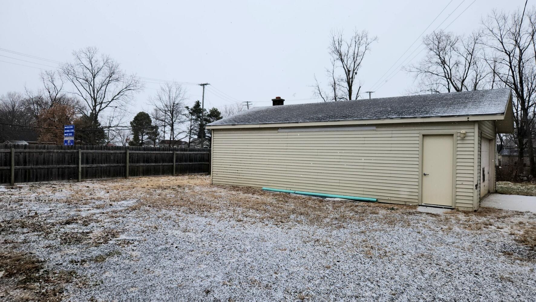 3988 N Dixie Highway Frenchtown Township MI 48162