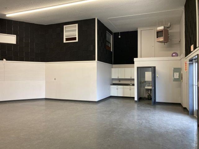 274 N Us-31 S Garfield Charter Township MI 49685