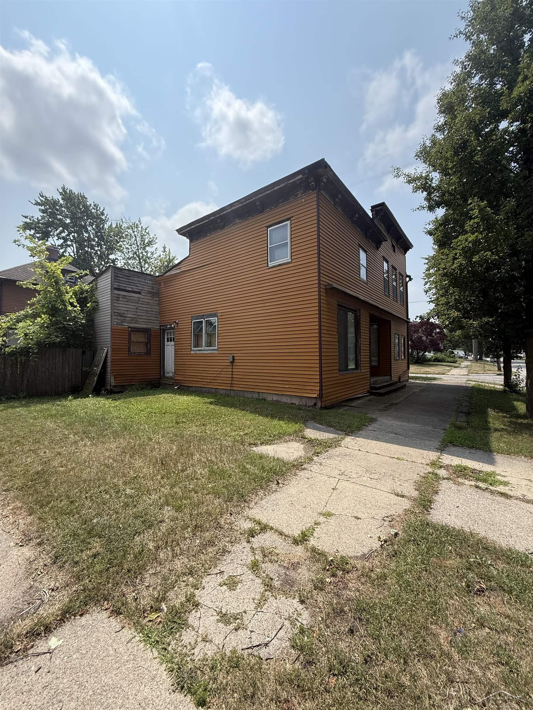 200 N Granger Street Saginaw City MI 48602