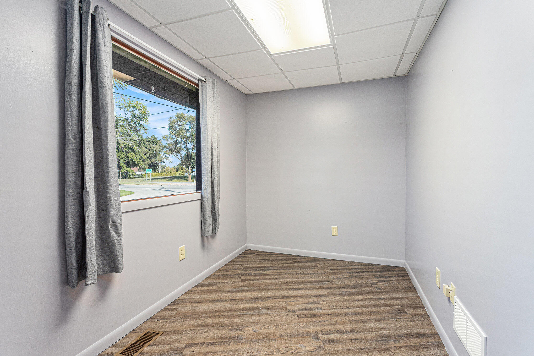 2963 W Dickman Road Springfield City MI 49037