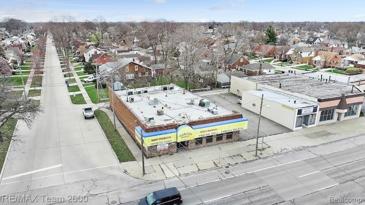 3807 Fort Street Lincoln Park City MI 48146