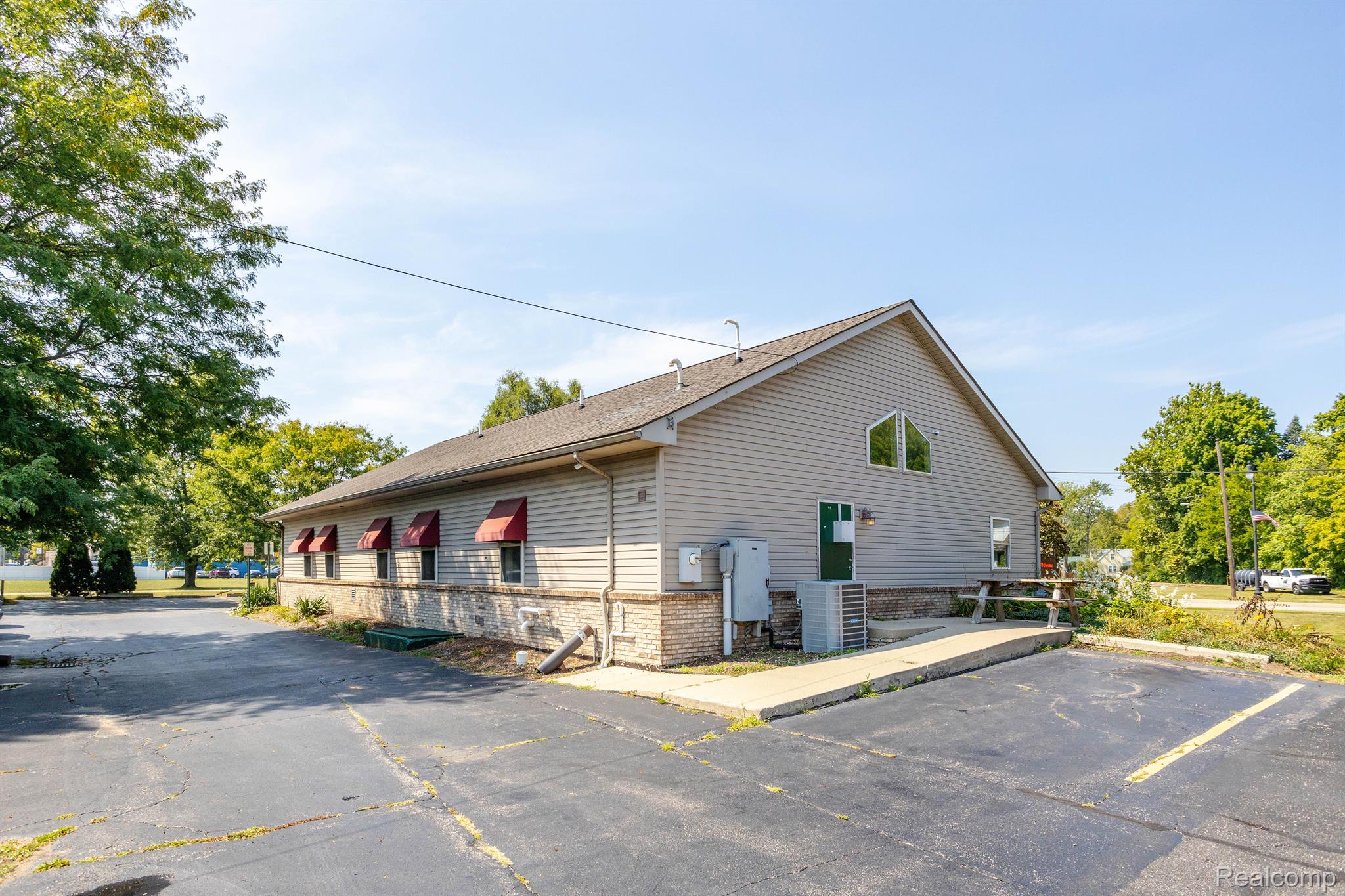 37235 Goddard Road Romulus City MI 48174