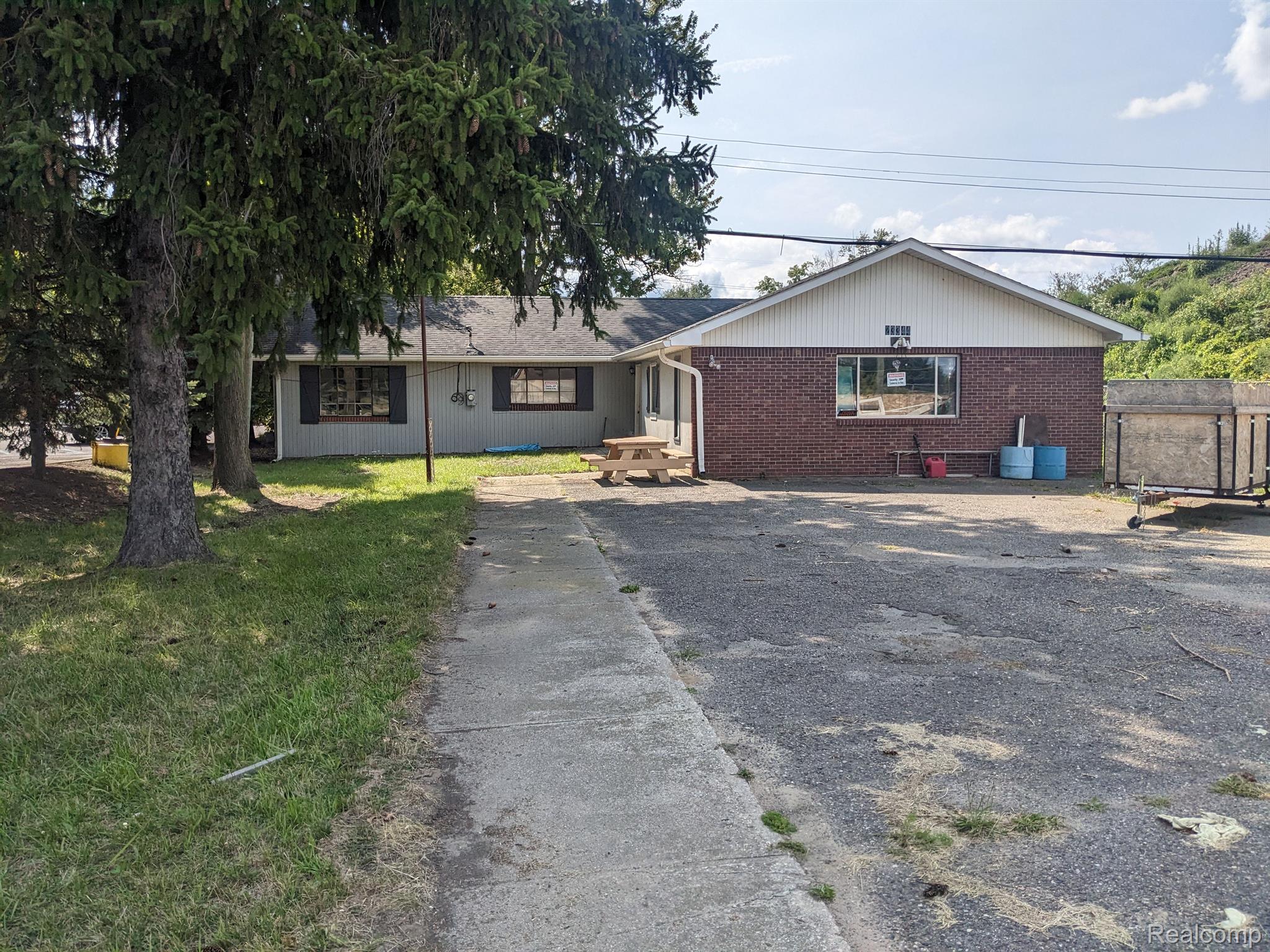 23344 Telegraph Road Brownstown Charter Township MI 48134