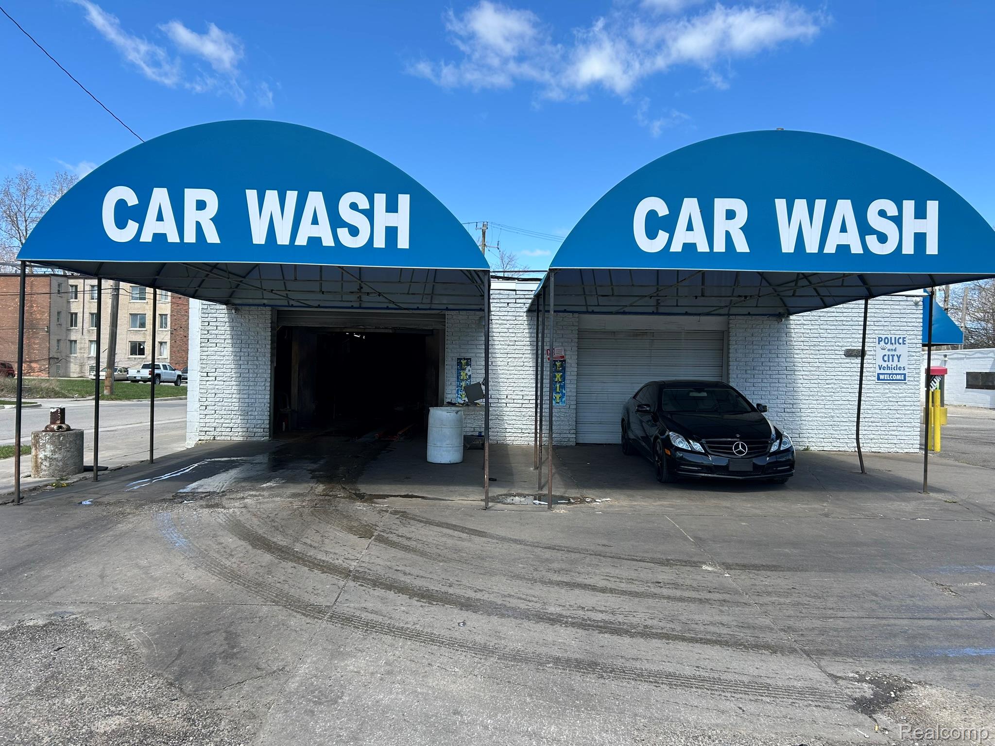 14615 E Jefferson Avenue Detroit City MI 48215