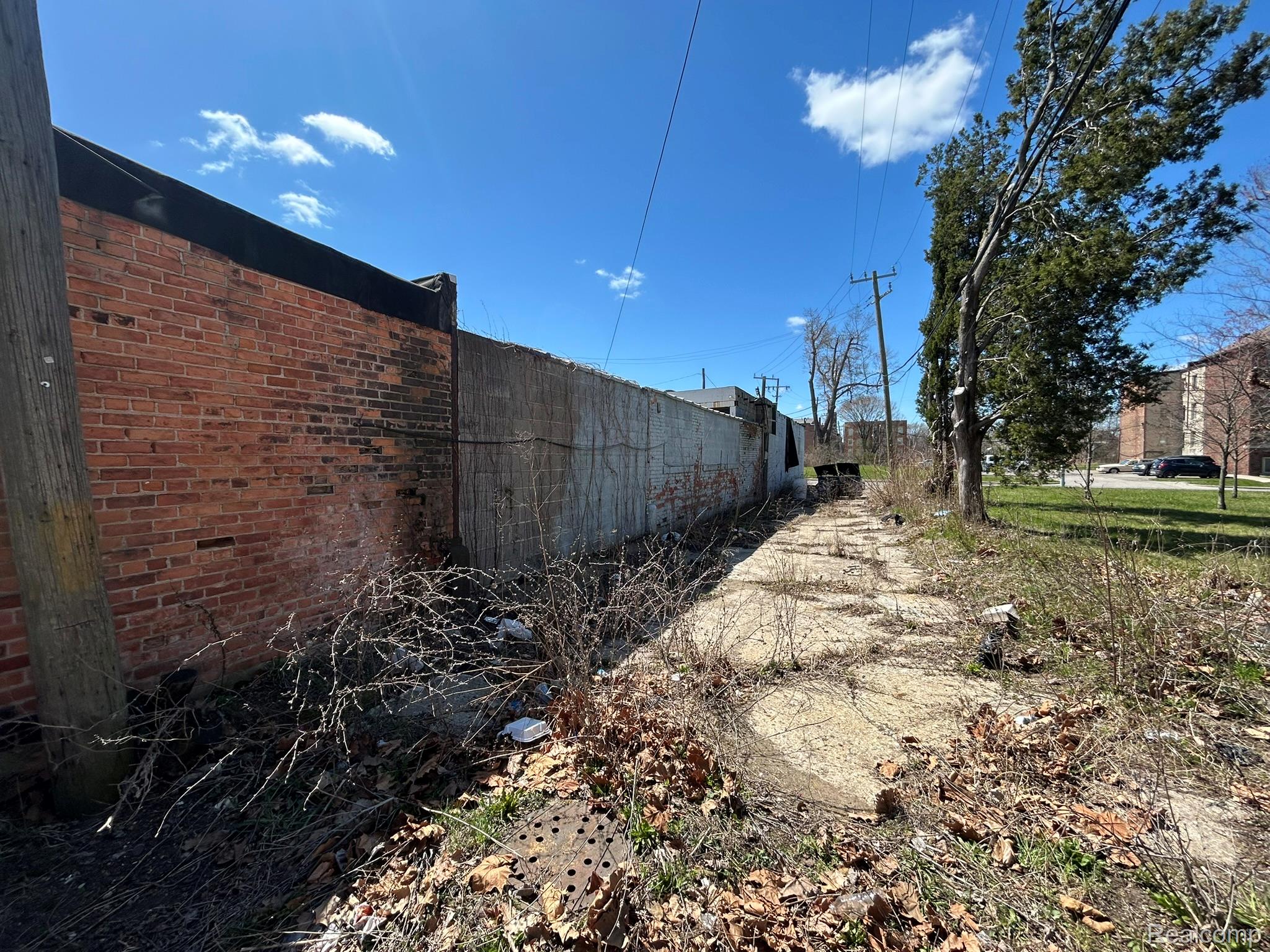 14615 E Jefferson Avenue Detroit City MI 48215