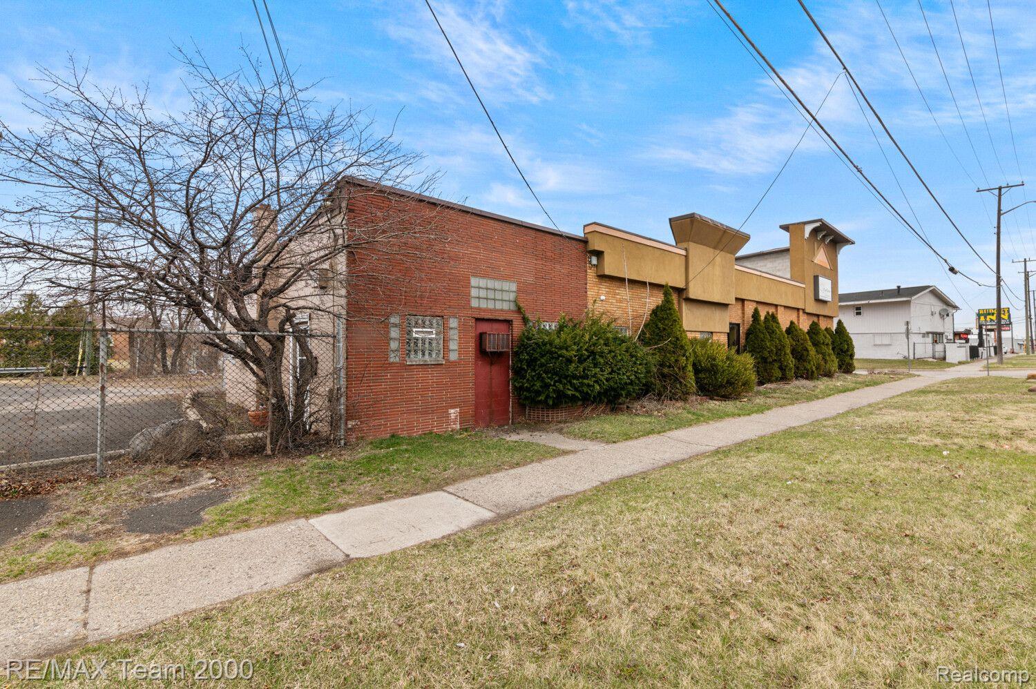 26110 Michigan Avenue Inkster City MI 48141